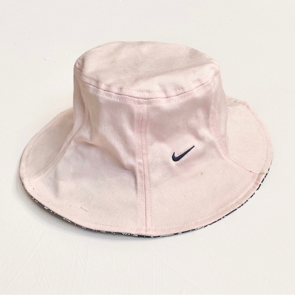 nike 200s pink